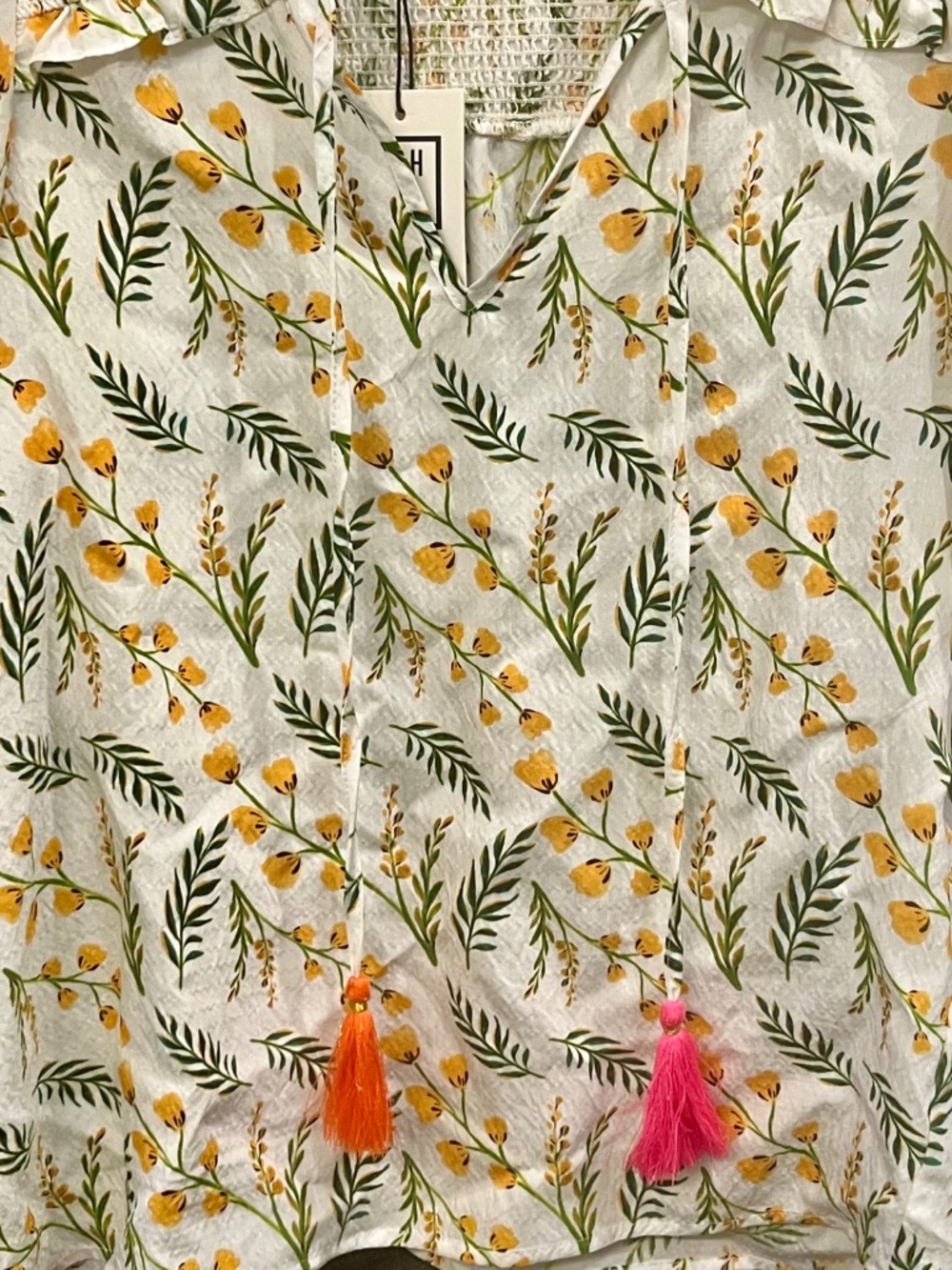 NWT THML Cream Yellow Floral Smocked Puff-Sleeve Blouse with Tassels Size XS - Picture 4 of 9